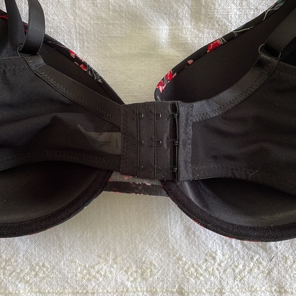 Adrienne Vittadini Studio Black Floral Bra Women's Size 38DD - Picture 3 of 8